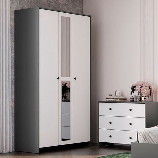 Трехстворчатый шкаф «Дольче»